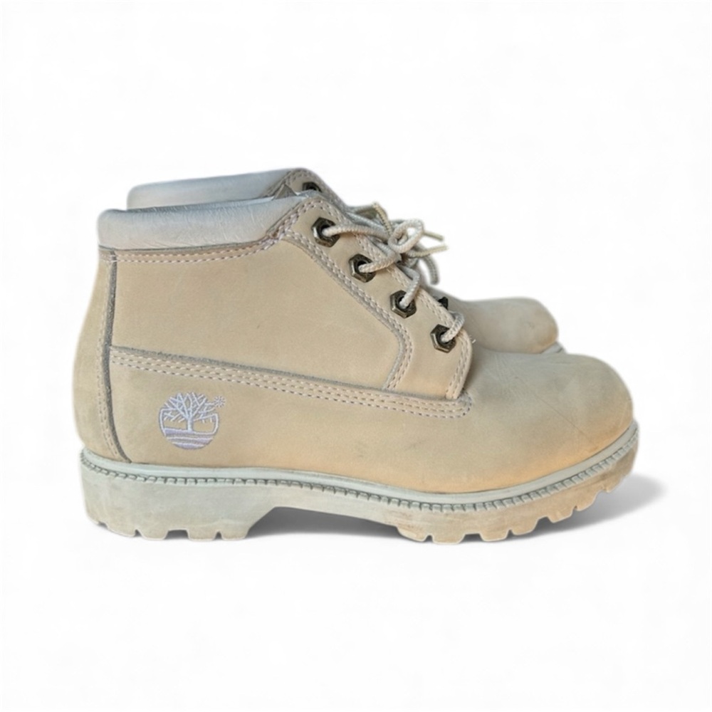 Timberland Nellie Waterproof Chukka Boot Leather in Light Sand- Women's Size- 6